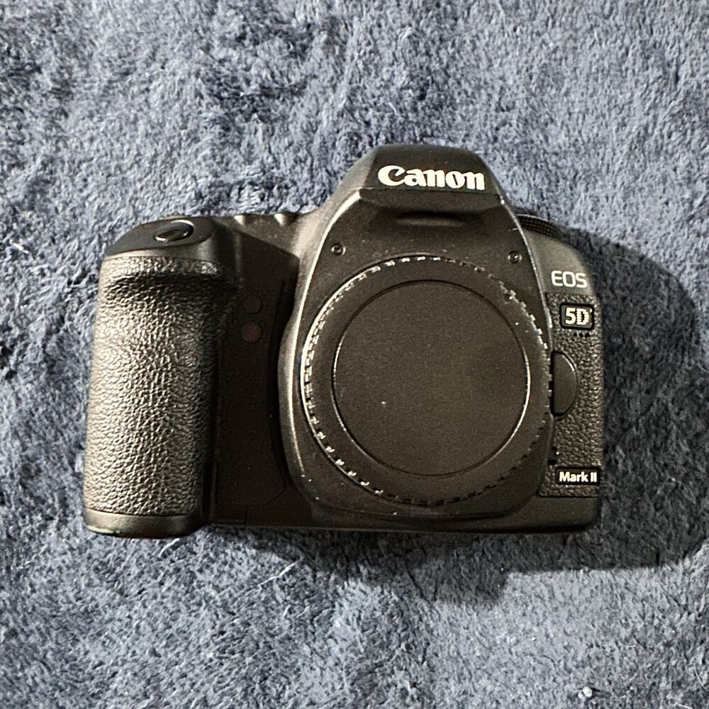 Canon EOS 5D MARK II DSLR FULL FRAME DIGITAL CAMERA BODY 5DMkII Mk2 WORKS